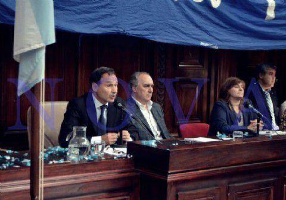 La Plata: Bruera habl� ante los concejales con eje en inseguridad y no evadi� el tema corrupci�n
