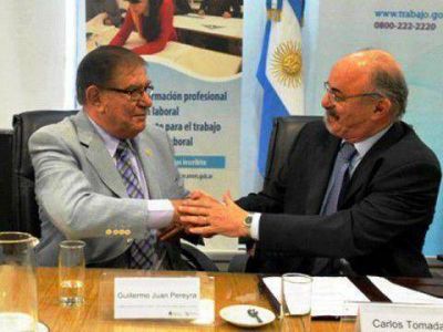 Nuevo �acuerdo puente� de petroleros: 21.000 pesos