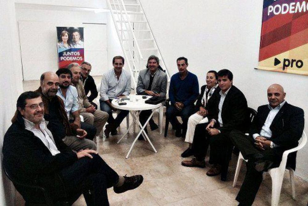 Los �lilitos� de La Plata y un sector de la UCR apoyan la candidatura de Julio Garro