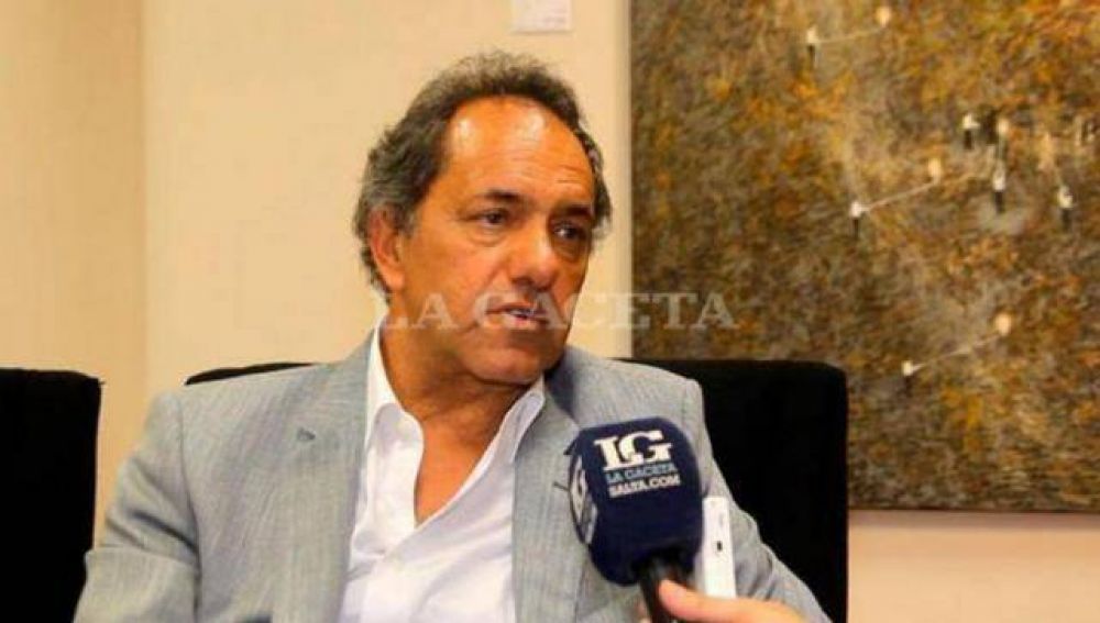 Scioli en Salta: elogios para Alperovich y Manzur y respeto por Amaya
