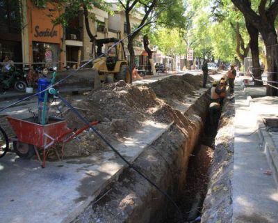 M�s agua para beneficiar el servicio de dos cl�nicas