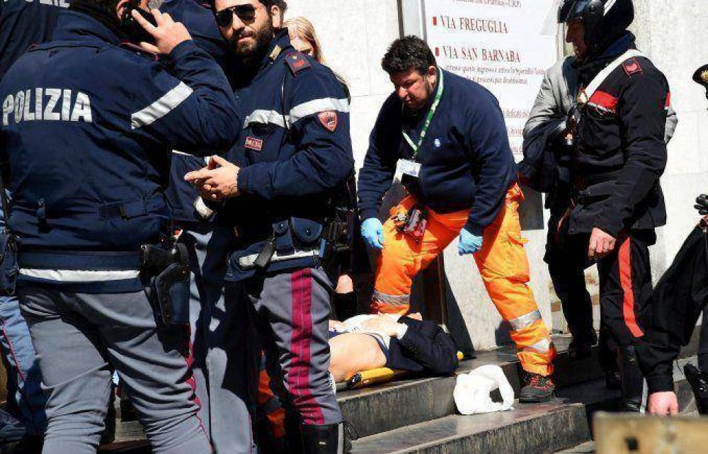 Tiroteo en el Palacio de Justicia de Mil�n: tres muertos y dos heridos