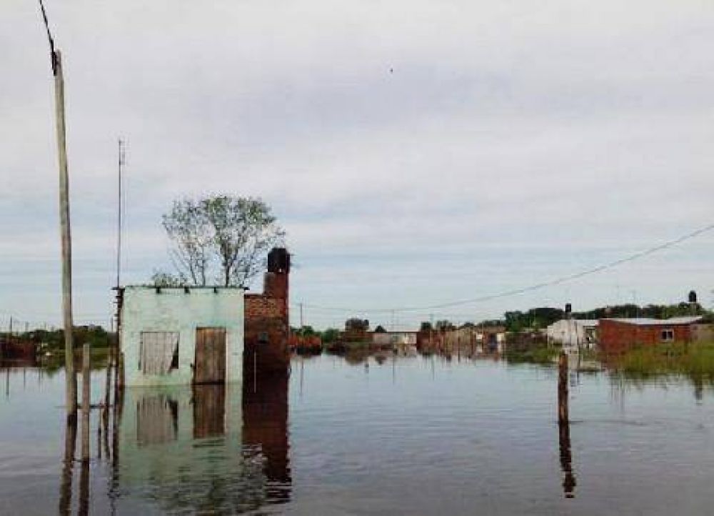 Luciani confirm un proyecto de 250 viviendas sociales para afectados por las inundaciones