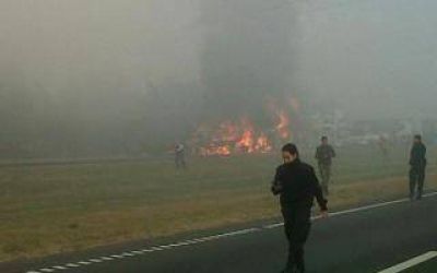 Choque e incendio en Ruta 9: Hay 2 muertos y al menos 10 heridos