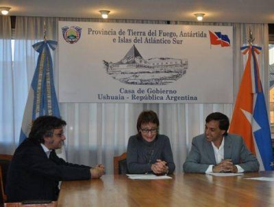 Gobierno y la empresa New San acordaron la habilitaci�n total de Anatom�a Patol�gica del HRU