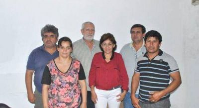 Municipales reclamar�n por descuentos salariales