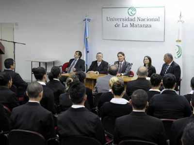 Una nueva promoci�n de penitenciarios inicia su formaci�n en universidades p�blicas