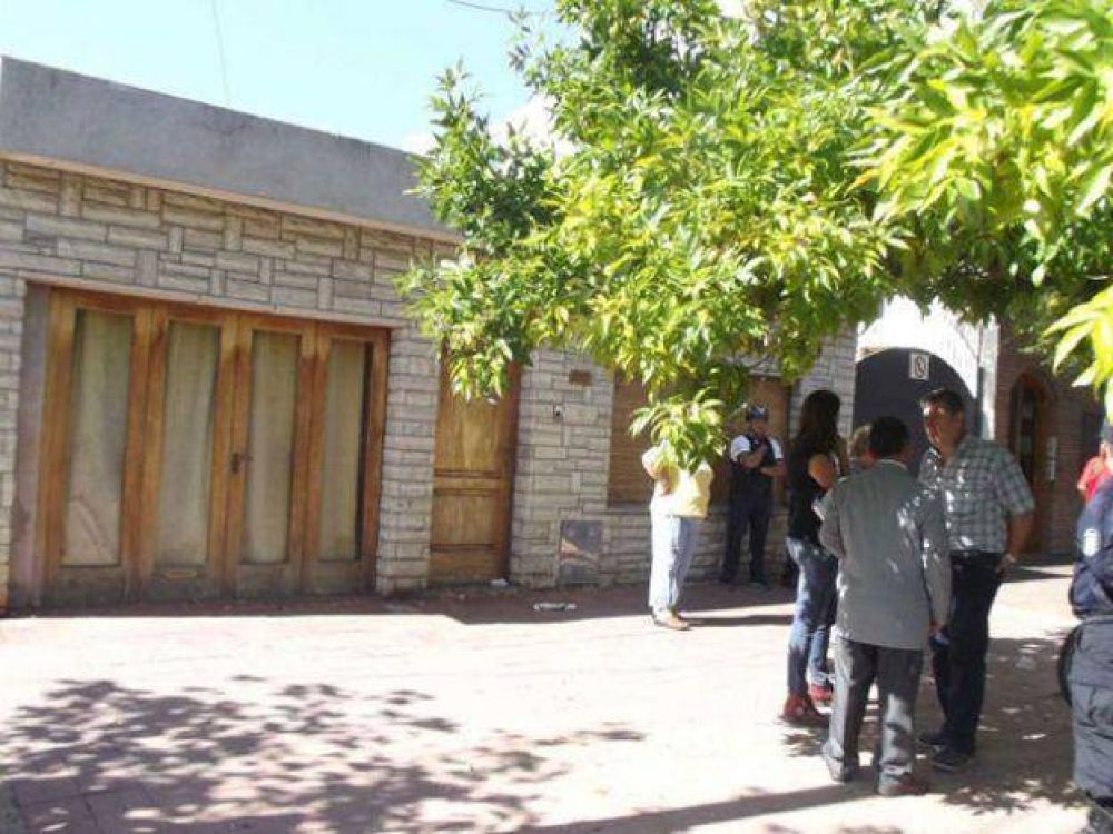 Rescataron a una anciana que estaba en total estado de abandono