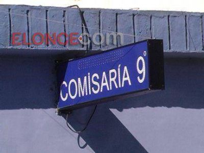 Se agredieron a golpes de pu�o y a pu�aladas en plena v�a p�blica