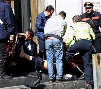 D�a de furia en Mil�n: tres muertos en los tribunales