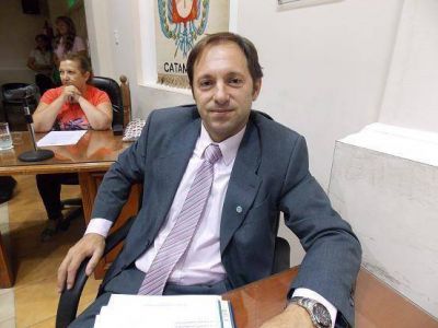 Se aprob� el proyecto para instalar el debate p�blico en la capital