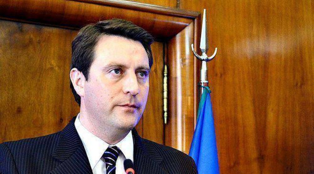 El intendente de Tornquist dice que Juli�n Dom�nguez 
