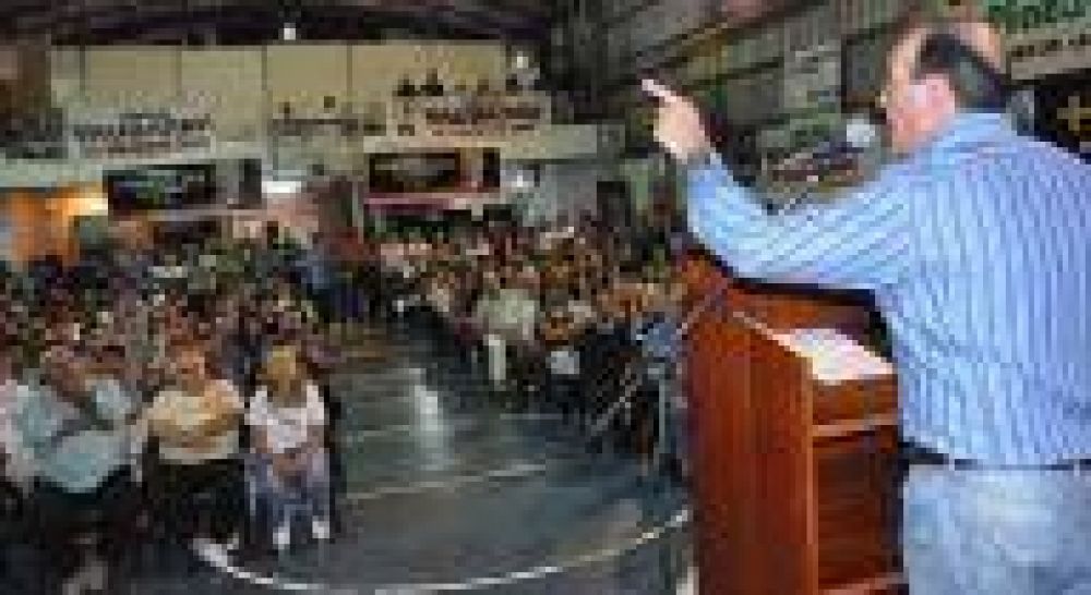 La Plata: Vaudagna formaliz� su precandidatura a intendente por el massismo