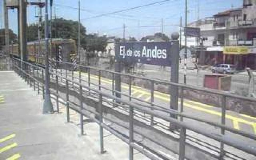 Tren Urquiza: Un herido grave tras arrollamiento de un auto