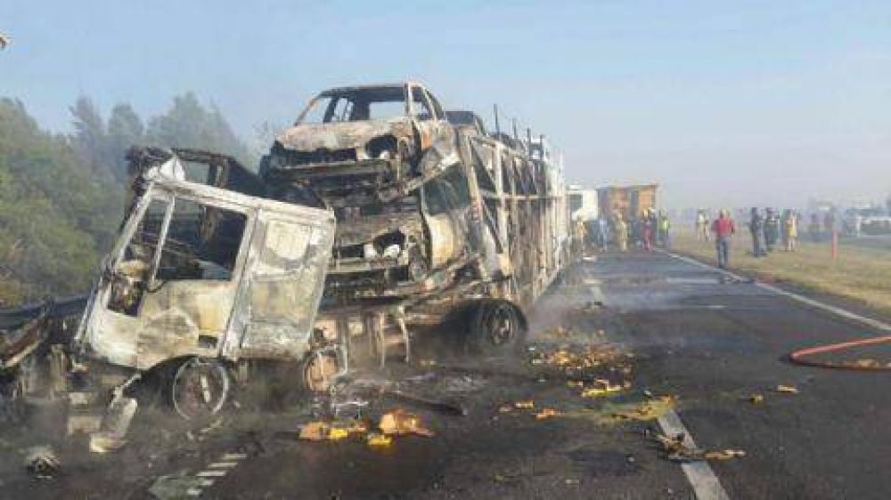 El diputado Santiago opin� que �el fatal accidente en la Ruta 9 se podr�a haber evitado�
