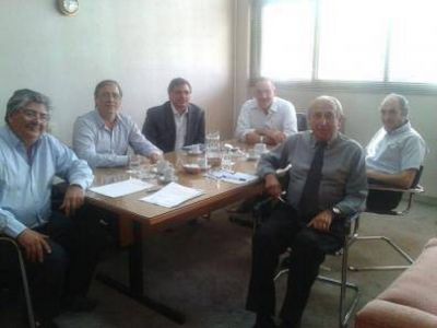 LENZI Y ABARCA EN EL INSTITUTO NACIONAL DEL AGUA