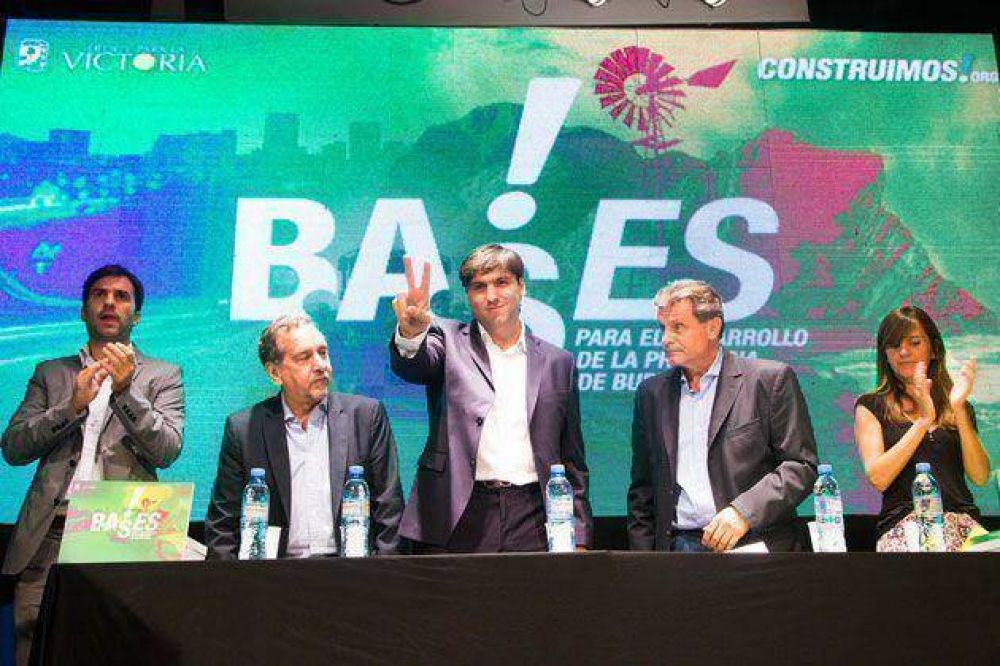 Fuerte apoyo de intendentes de la 5 Seccin a la candidatura de Bossio
