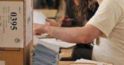PASO: Viandas y dinero en efectivo, la retribuci�n a los fiscales