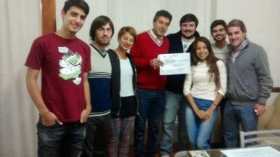 BOLETO ESTUDIANTIL GRATUITO: DIEZ Y KHUN SUMARON SU ADHESION