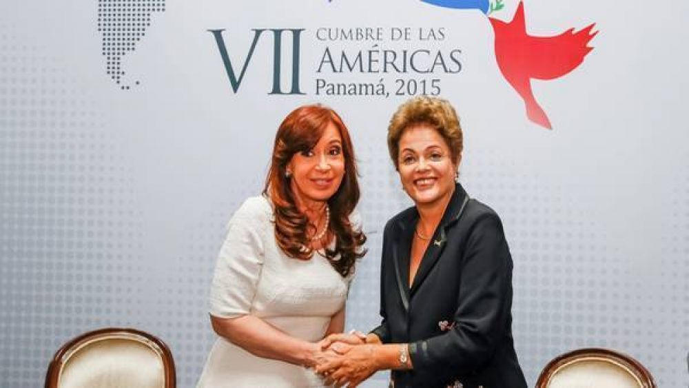 Tras su discurso, Cristina se reuni con Dilma