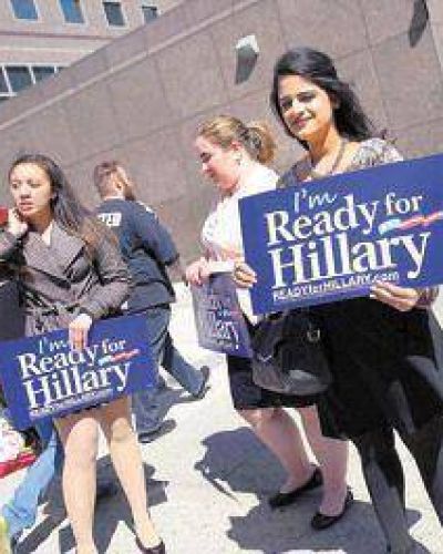 Hillary se lanza al ruedo