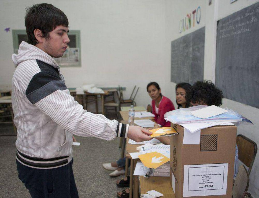 Olmedo, Hucena y Sabag denunciaron irregularidades en dos m�quinas