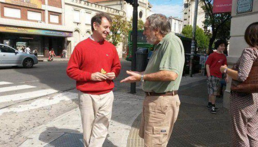 ECO: Borthagaray busca acortar la distancia con sus competidores