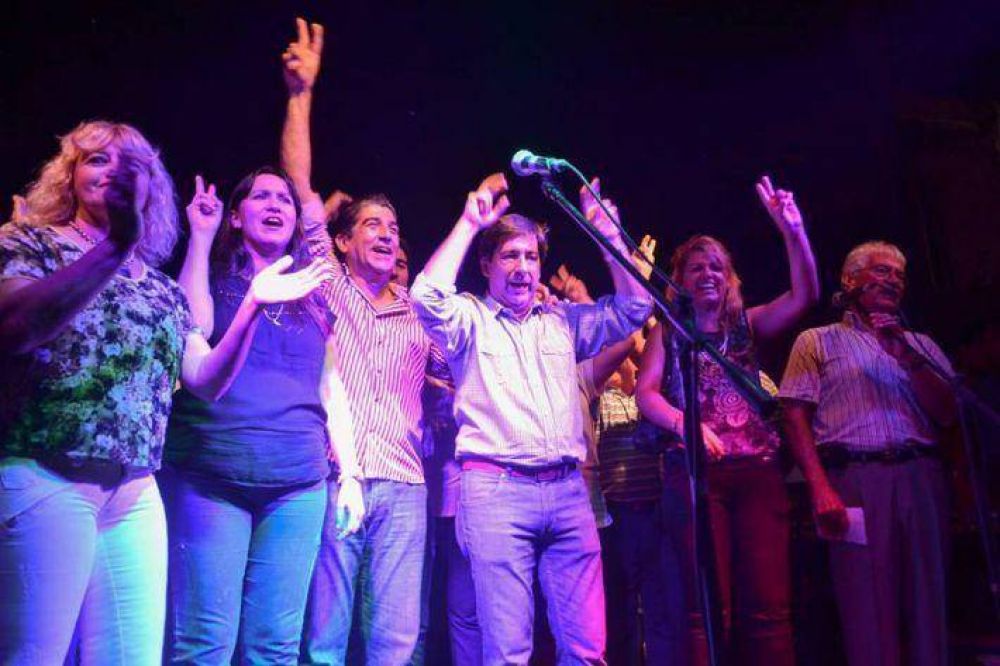 Gustavo Martnez y Juan Carlos Ayala inauguraron local partidario en Barranqueras