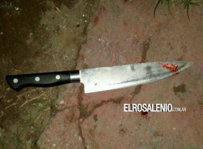 Padre e hijo pelearon a cuchillazos y disparos