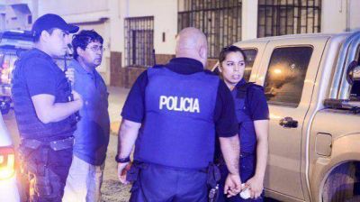Matan a un joven de un disparo cuando viajaba en una camioneta