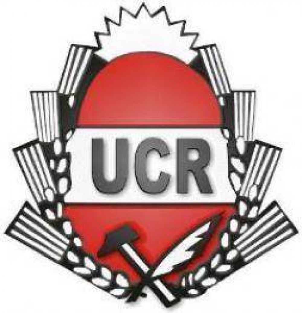 Todos opinan sobre el radicalismo