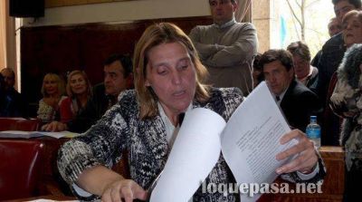 Las Dalias: Baragiola se reuni� con los vecinos ante las quejas por la demora en las obras de gas