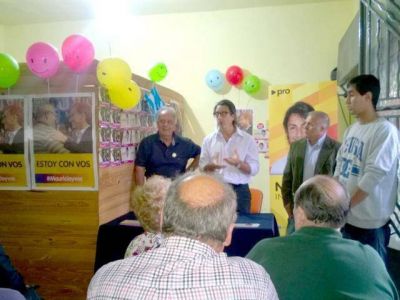 Nunzio inauguró local en Bernal
