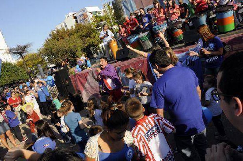 Charlas y espect�culos para concientizar sobre autismo