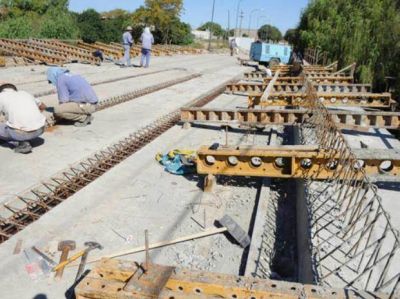 El puente que une San Lorenzo y Puerto se terminar� a fin de mayo