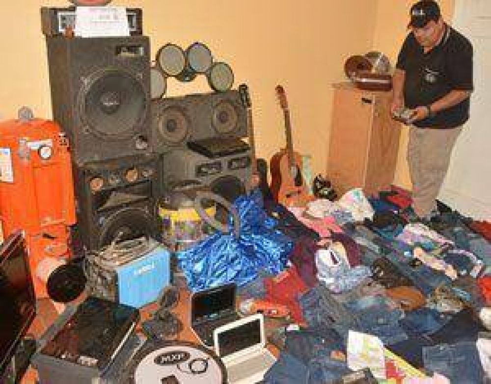  Apresaron a la banda de la �Porte�ita�