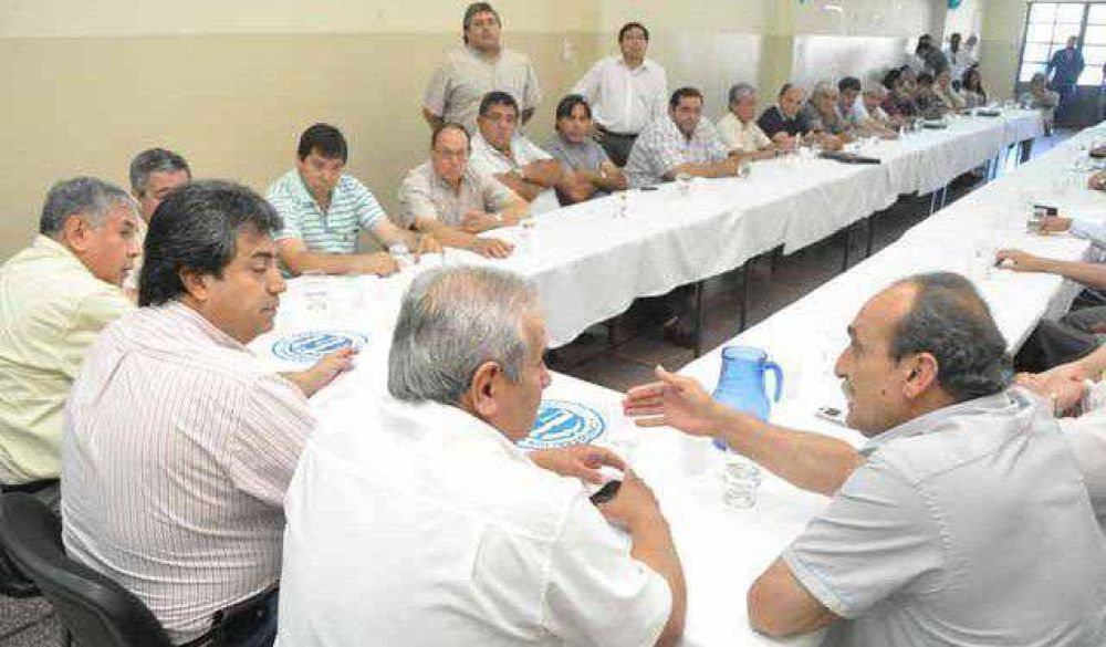 CGT: Cabello seguir� al frente y Castro pidi� m�s actividad sindical
