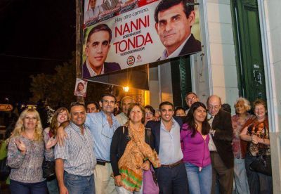 La UCR se mantiene de pie