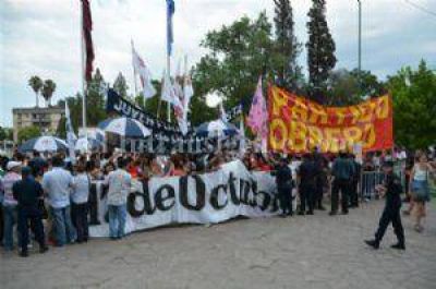 El PO s�lo suma votos en cargos legislativos