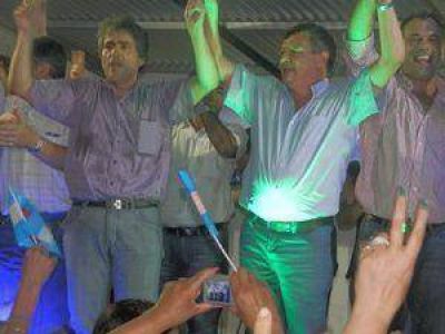 Zamora present� su candidatura con el acompa�amiento de Domingo Peppo