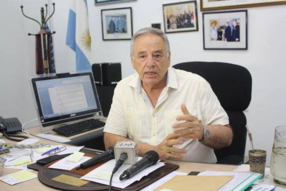 Malestar de docentes privados por 