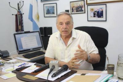 Malestar de docentes privados por 