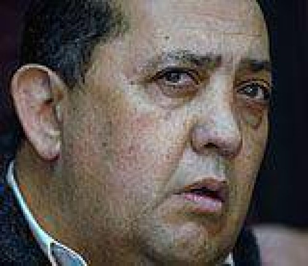 Para D'El�a la Rural "es el lugar de encuentro de la oligarqu�a"