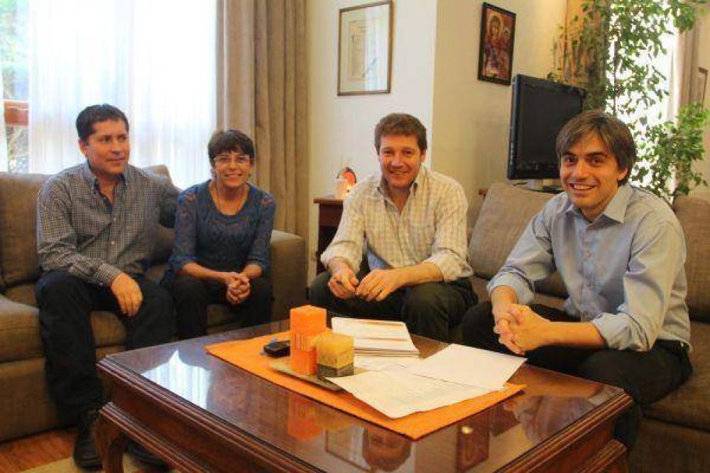 Paulino Rossi dedic� su triunfo a Melella: �Este es el primer paso hacia su reelecci�n�