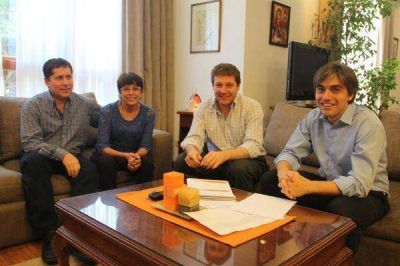 Paulino Rossi dedic� su triunfo a Melella: �Este es el primer paso hacia su reelecci�n�