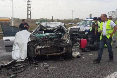 Muri� el conductor del Megane que choc� en Acceso Oeste