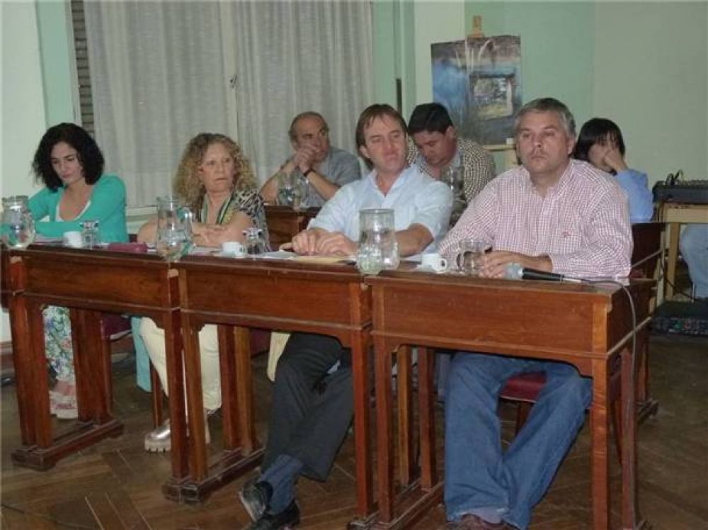 El bloque radical analiza los gastos del municipio