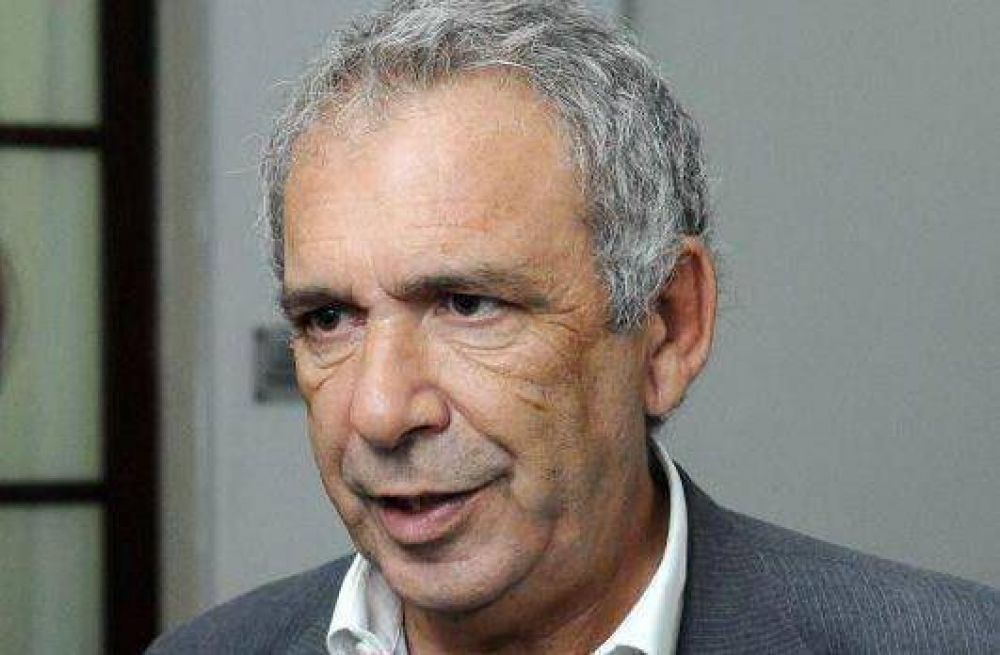 Ricardo Casi dej� abierta la puerta de su candidatura a Jefe Comunal de Col�n