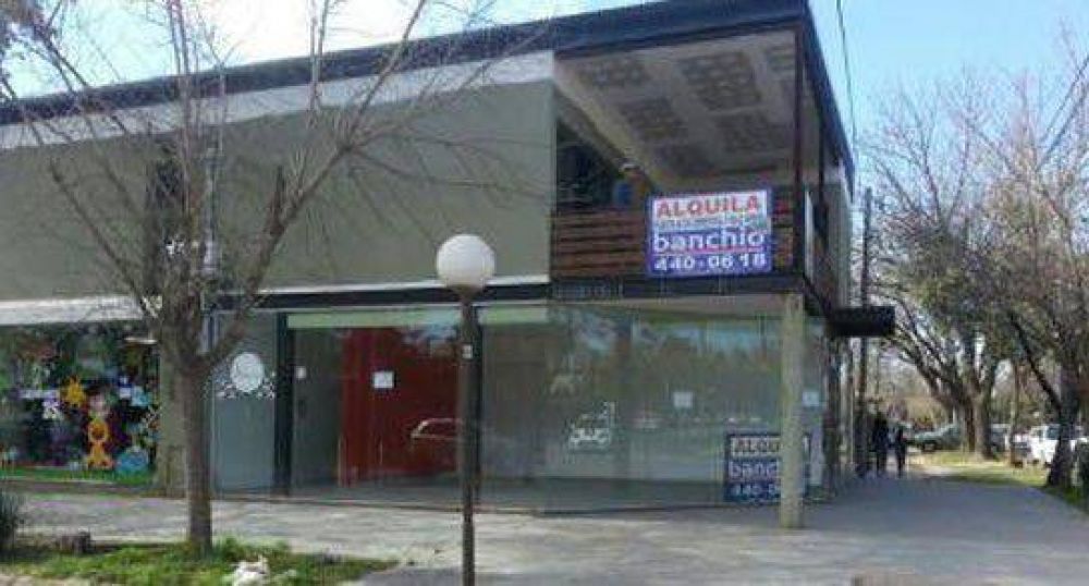 Unos 1500 locales cerrados