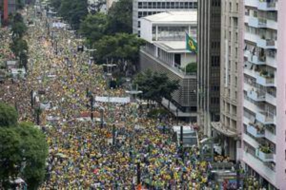 El gobierno de Dilma, dispuesto a escuchar el mensaje de la protesta